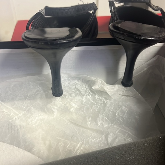 Talbots Libbey three backstrap pumps - Picture 2 of 8